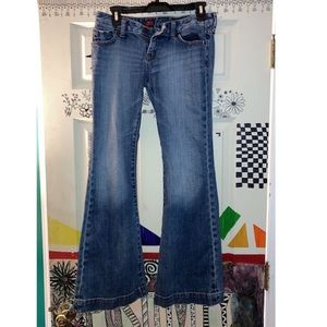 Size 2 Express Jeans💕 Flare & fitted